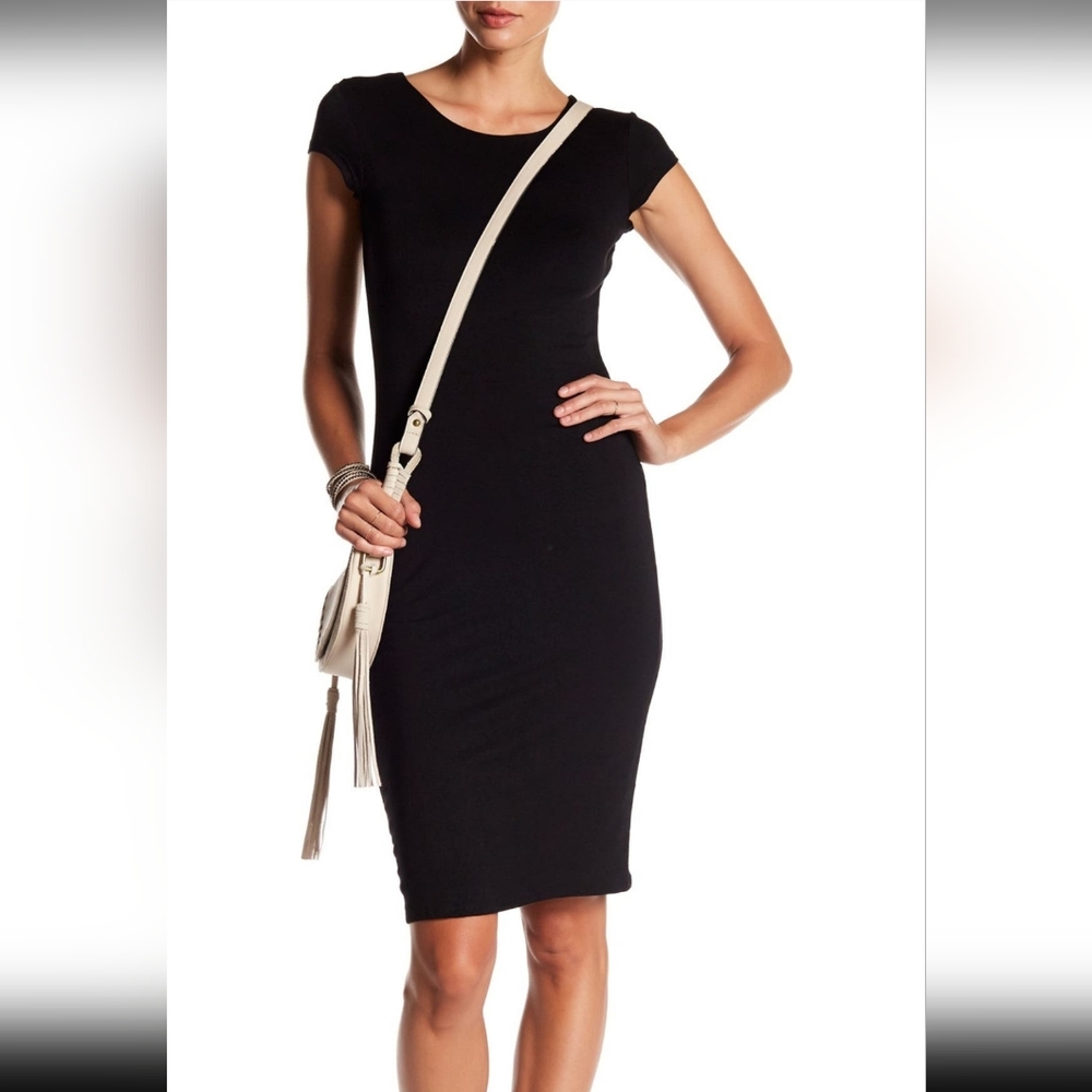 Velvet Torch Women's Cap Sleeve Bodycon Dress
